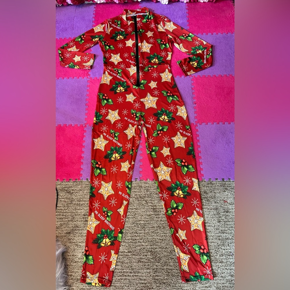 Women’s long sleeves pants jumpsuit Christmas themed romper.
